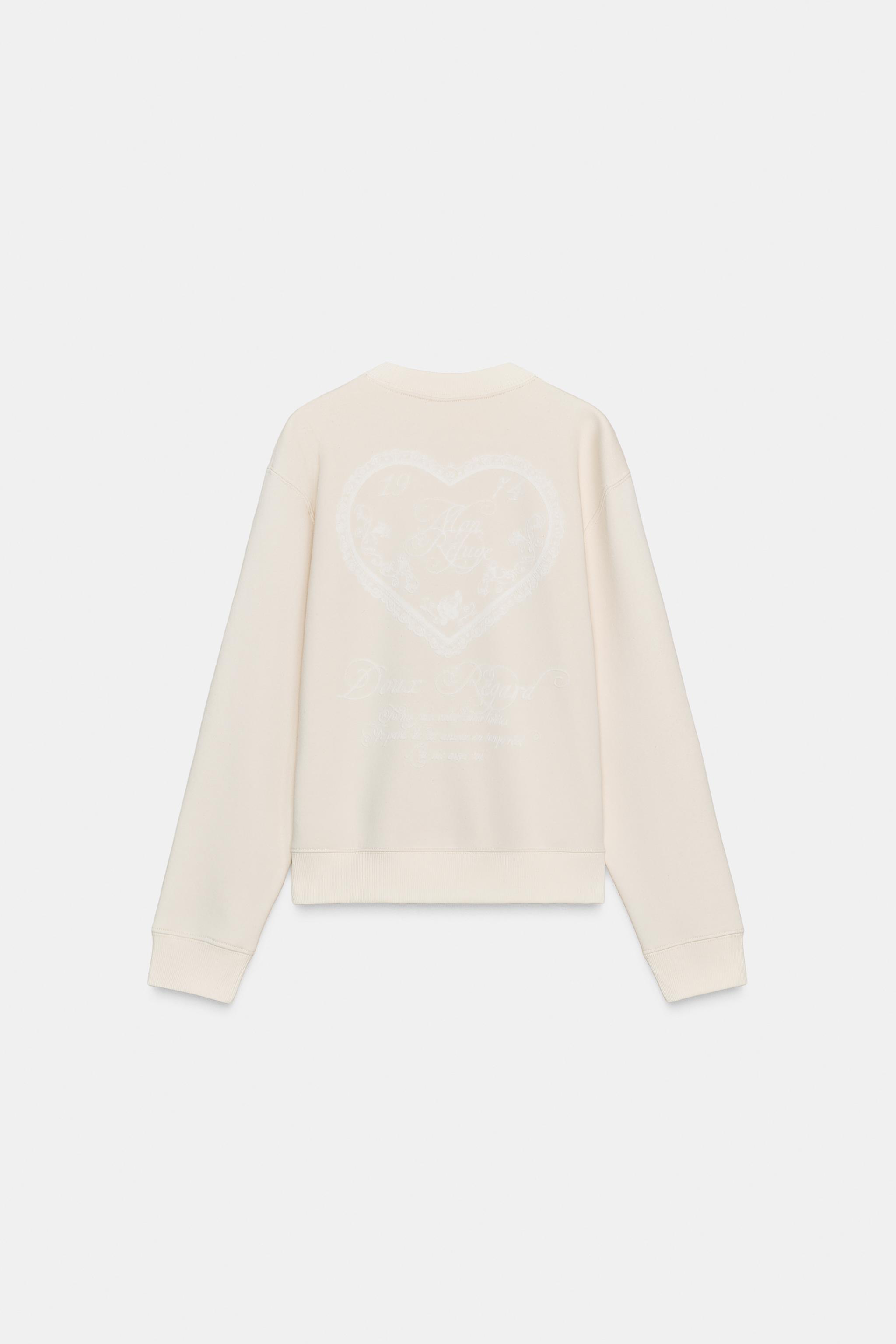 FRONT TEXT SWEATSHIRT